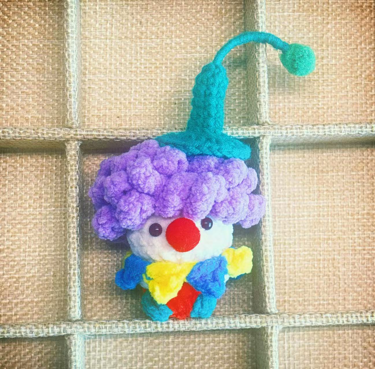 Handcrafted Crochet Clown Keychain & Figurine Collection – 10 Unique DIY Styles with Wooden Base (Gift Ideas for Adults & Kids)