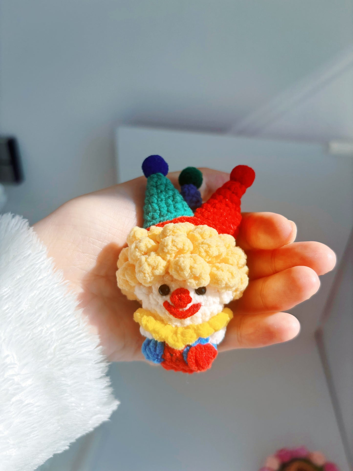 Handcrafted Crochet Clown Keychain & Figurine Collection – 10 Unique DIY Styles with Wooden Base (Gift Ideas for Adults & Kids)