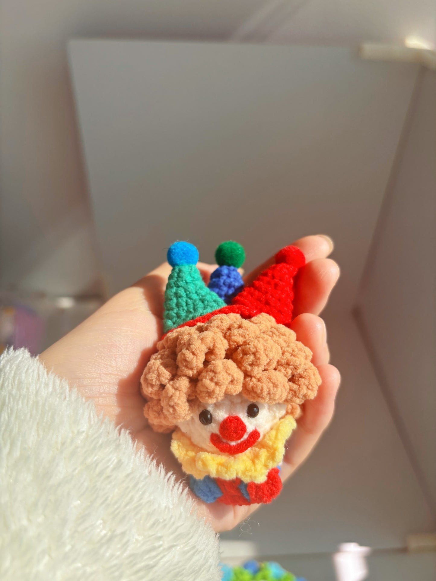 Handcrafted Crochet Clown Keychain & Figurine Collection – 10 Unique DIY Styles with Wooden Base (Gift Ideas for Adults & Kids)