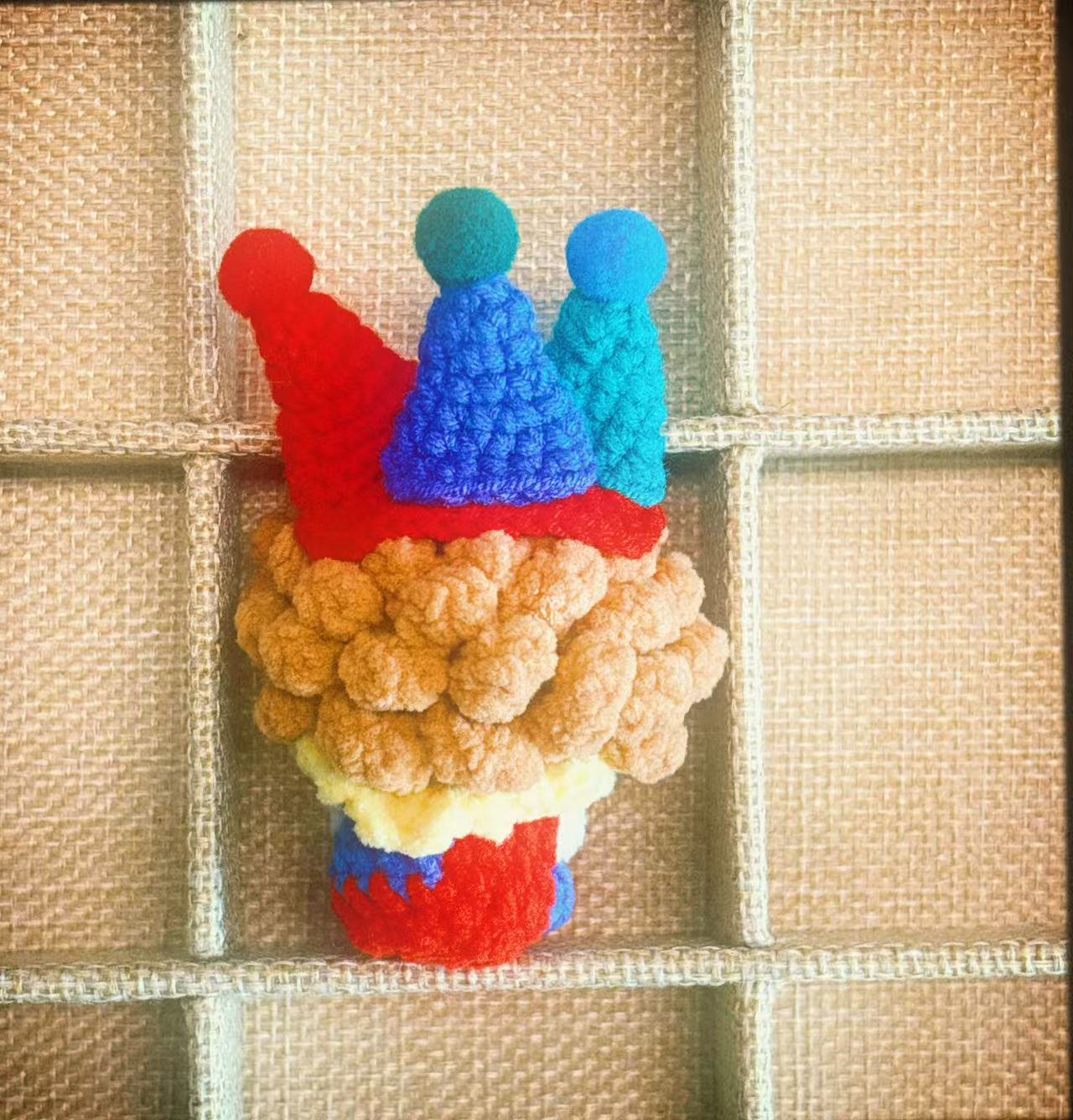 Handcrafted Crochet Clown Keychain & Figurine Collection – 10 Unique DIY Styles with Wooden Base (Gift Ideas for Adults & Kids)